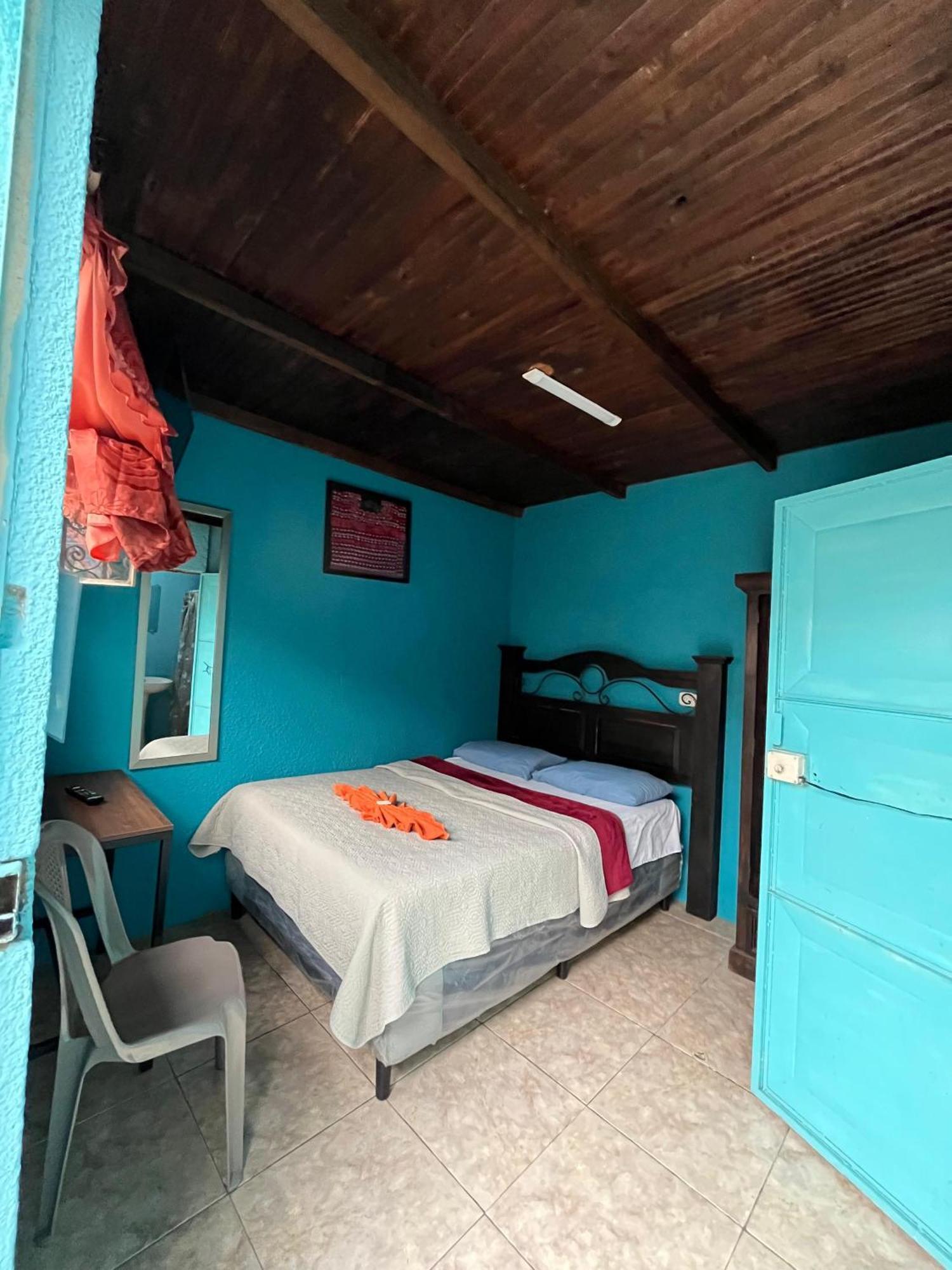 Hostal Choja Quetzaltenango ภายนอก รูปภาพ
