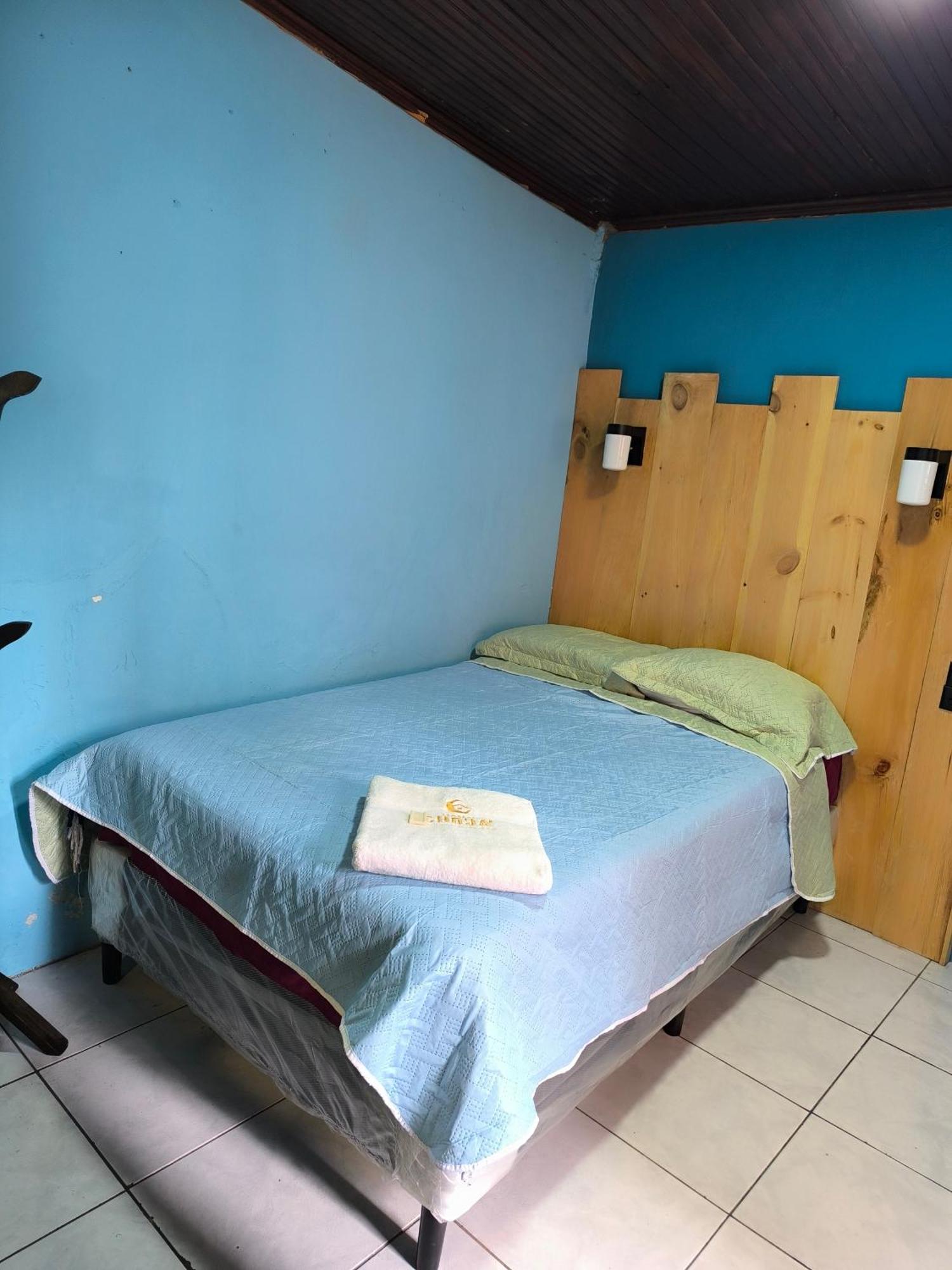 Hostal Choja Quetzaltenango ภายนอก รูปภาพ
